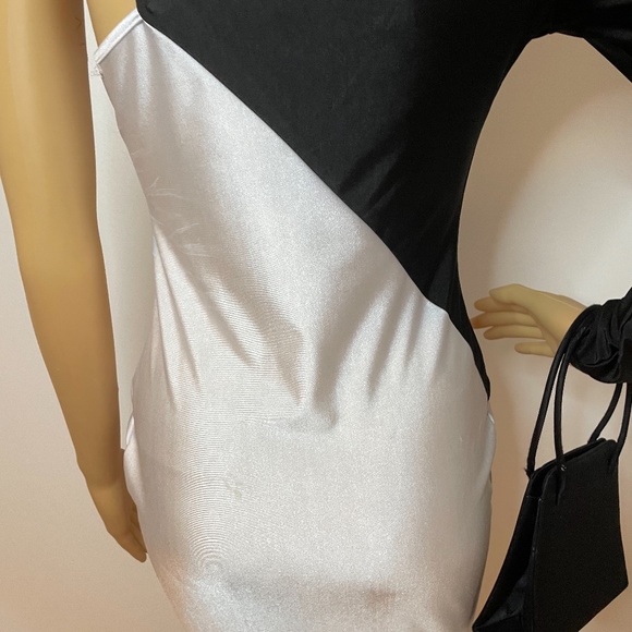 Mod sixties black white one sleeved sheath dress! - Picture 13 of 15